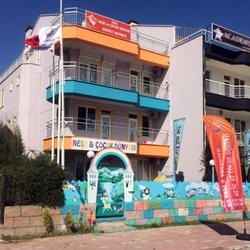 Neşe ve Çocuk Dünyası