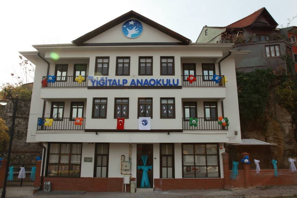 Özel Altıparmak Yiğitalp Anaokulu