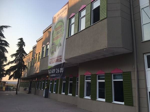 Özel Ay Koleji Anaokulu